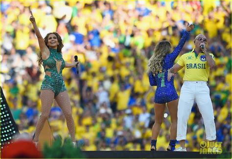 Stay in the know at a glance with the top 10 daily stories. Jennifer Lopez Performs at the World Cup 2014 Opening ...