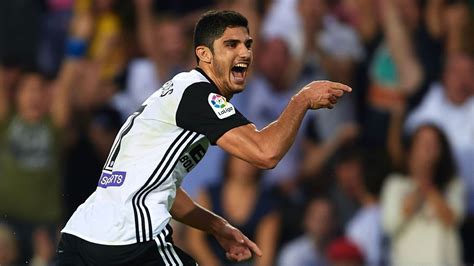 Jump to navigation jump to search. Goncalo Guedes is playing at Valencia like the Ballon d'Or is in his future