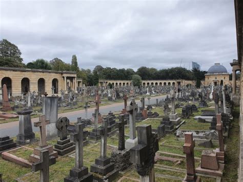 8 Magnificent Cemeteries In London Lord Charles