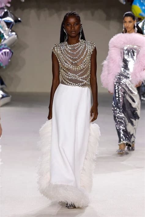 Giambattista Valli Haute Couture Fashion Show Collection Fall Winter