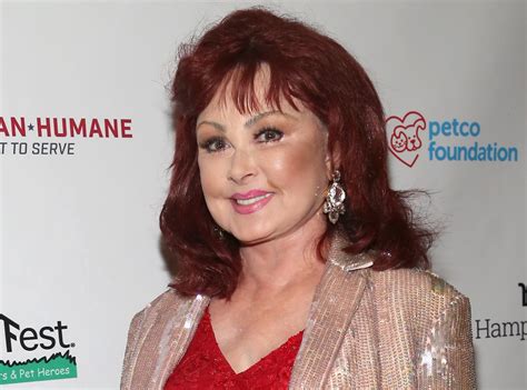 Naomi Judd Says She Suffers From 'Life-Threatening' Depression | SELF