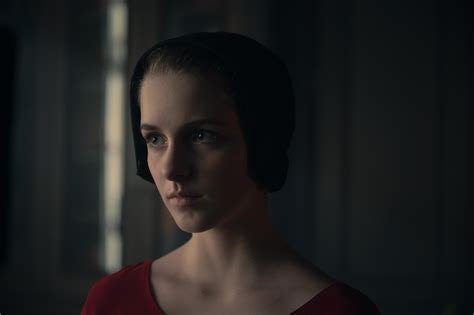 'The Handmaid's Tale' Just Killed off a Major Character in Season 5