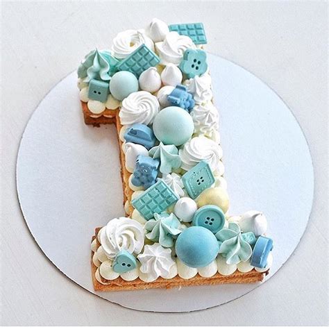 This Cake Is The Number 1 Cookie Cake Ive Seen Today 💧💙💧💙💧 Dreamy