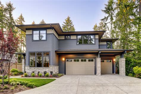 A big house design idea for small spaces. Northview's Aluminum Siding - North View Canada