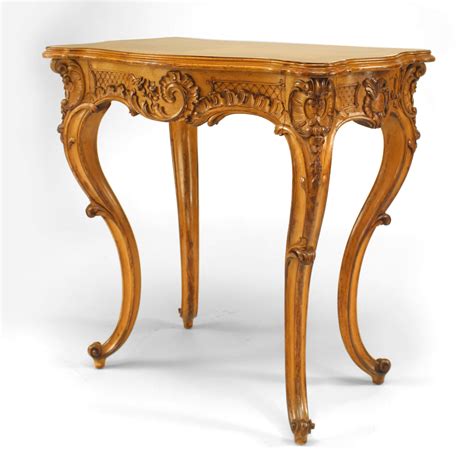 French Victorian Maple End Table