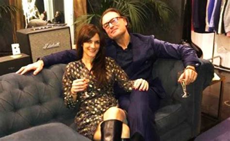 Check spelling or type a new query. Pedro Solà, novio de Elena (Supervivientes): "Me encanta ...