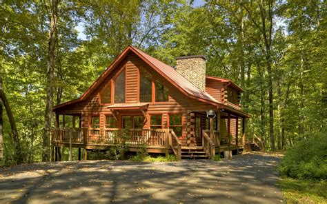 Adjoins lake russell recreation area. Ellijay North Georgia Mountain Log Cabins/Homes for sale