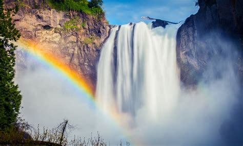 Rainbow Waterfall Snoqualmie Falls Wa Photorator