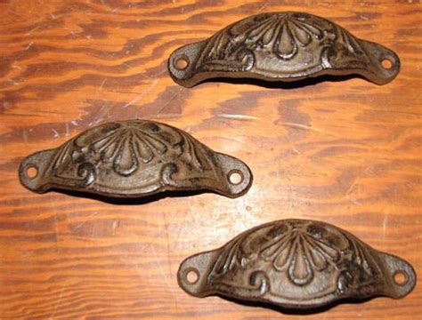 View full product details →. 12 Cast Iron Antique Victorian Style OVAL Drawer Pull Barn ...