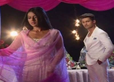 Siddharth knew his first wife since he was a kid. Jamai Raja: Sid gets angry on Roshni for proposing Neil