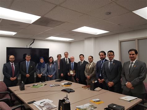 تحتوي منظومة جامعة الطائف على الخدمات الطلابية المطلوبة مثل خدمة طلب القبول و تثبيت القبول للطلاب المرشحين. جامعة الطائف - مكتبة الصور