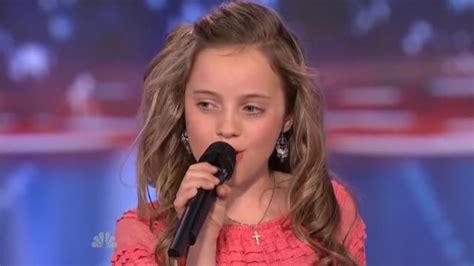 11 Year Old Country Girl Starts Singing A Super Hit Seconds Later Her Voice Stuns The Crowd