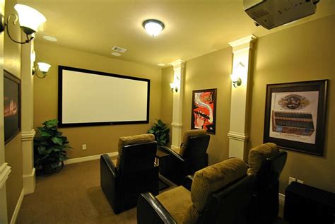 Media Room Upstairs Wow Your Own Cinema Right At Home Cinema Room