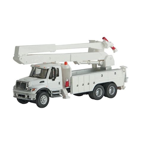 Ho Scale International 7600 Utility Truck Wbucket Lift