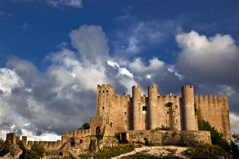 Among the vineyards of douro valley; Portugal, Obidos (Óbidos) trip planner @ Voyajo - Travel ...