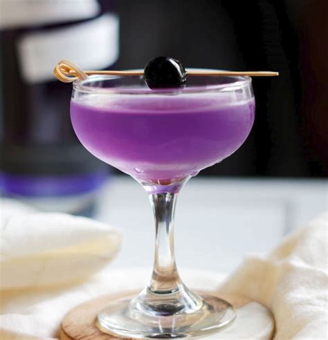 The Aviation Creme De Violette Gin And Maraschino Liqueur Cocktail By Designingdrunk Quick
