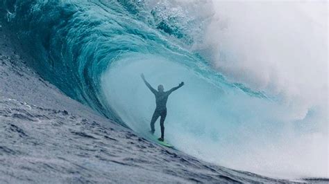 Big Wave Surfer Mark Mathews Takes You Inside Shipstern Bluff Daily