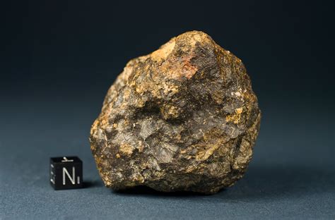 Dhofar 007 Meteorite Recon