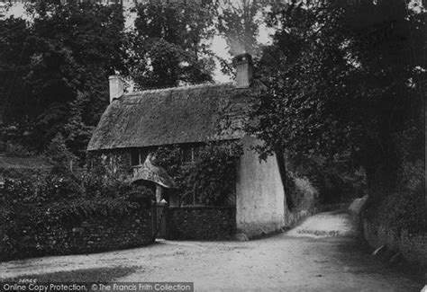 Photo Of Dawlish Luscombe Castle Lodge 1890 Francis Frith