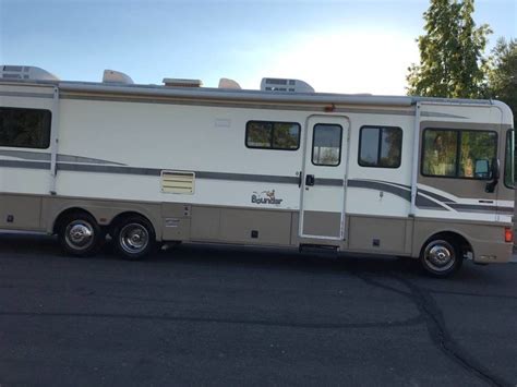 1999 Fleetwood Bounder 34v Class A Gas Rv For Sale By Owner In