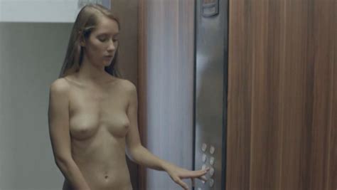 Nude Video Celebs Eliska Krenkova Nude Rodinny Film