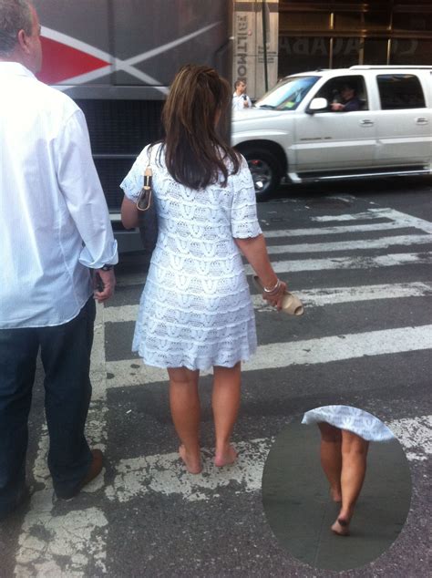 Spotted In Ny Woman Taking Her Shoes Off Because She Cant Stand Them Anymore After 1 Minute