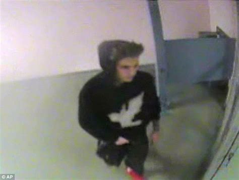 Justin Bieber Seen Urinating Into A Cup For His Drug Test