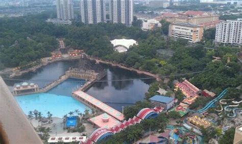 Near a theme park too and good eateries nearby. Sunway lagoon theme park view from room 24109, level 24 ...