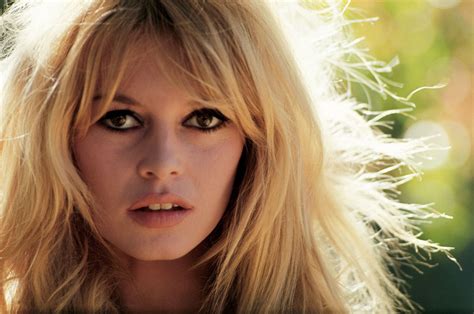Brigitte Bardot Continue à Inspirer Les Marques De Mode