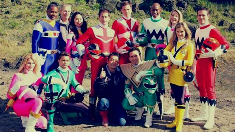 Power Rangers Super Megaforce The Legendary Battle 2015