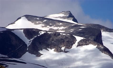 Galdhøpiggen 2469m Aukščiausias Norvegijos Kalnas Tėvas Ir Senis