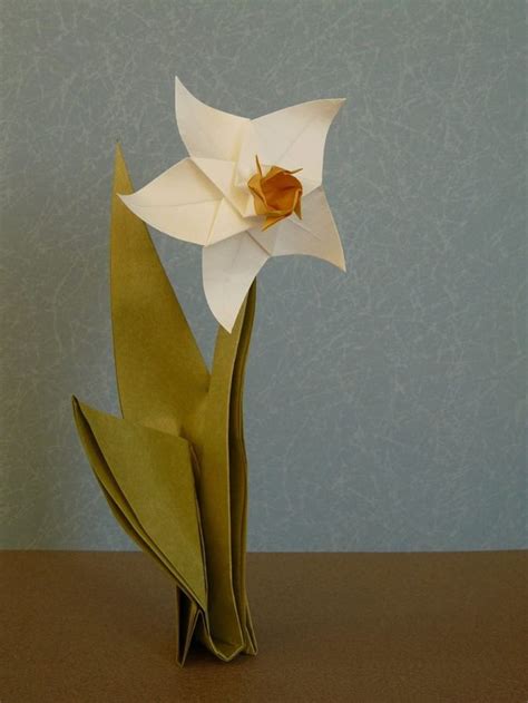 42 Beautiful Origami Flowers That Look Almost Like The Real Thing