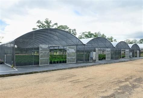 How to decide on a kit for you. Commercial greenhouse kits and high tunnel kits ...