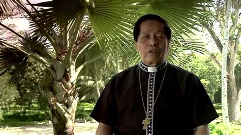 The dimension of the smartphone is 145 x 71 x 9.3 mm and weighs 135 grams. Philippines: After the earthquake of Bohol - YouTube