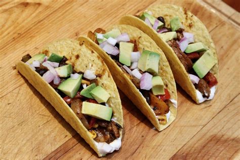 Thanks to the use of precooked chicken, it only takes half an hour to make. Easy Homemade Chicken Fajita Tacos Recipe | dobbernationLOVES