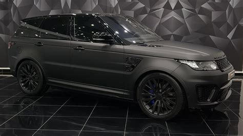 The range rover introduces the phev powertrain, using a combination of electric motor and combustion engine. Range Rover Evoque - Black Matt wrap | Wrapstyle