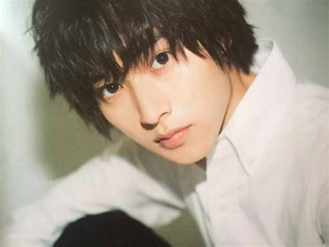 Yamazaki kento is a japanese actor and model. Profile and Biography Kento Yamazaki | Biography Asian ...