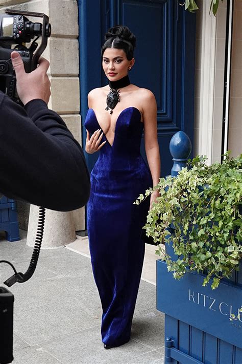 Kylie Jenner’s Plunging Blue Velvet Dress Paris Fashion Week Photos Hollywood Life