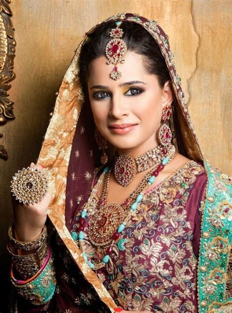 Sisters beauty parlor multan pakistan. 30 best images about Beauty Salons in Pakistan on Pinterest | Indian bridal makeup, Saree and ...