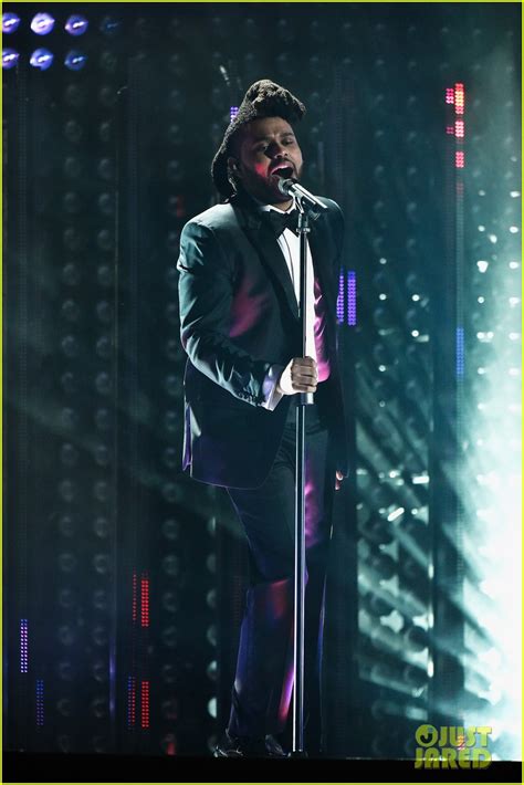 The Weeknds Grammys 2016 Performance Photo 3579661 Grammys Video