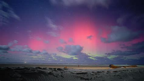 18 Northern Us States Will Be Able To See The Northern Lights Tonight