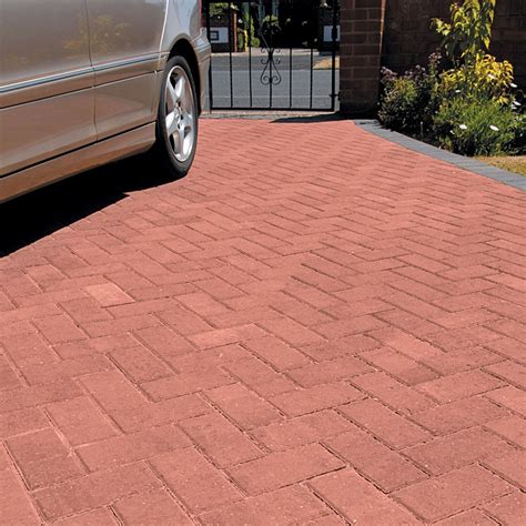 Charcon Europa Block Paving Red 200 X 100 X 60 808m2 Per Pack
