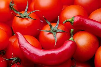 Mensasarkan peningkatan volum pengeluaran sebanyak. Kilang Sos Cili & Tomato: Kilang Sos Cili dan Tomato