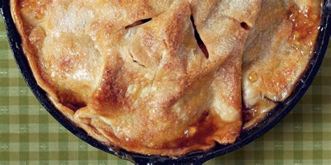Easy Skillet Apple Pie Recipe Skillet Apple Pie Southern Living Apple Pie Recipe Desserts