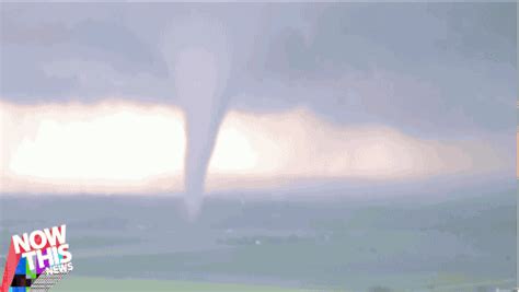 The theme i chose is … :tornado: Moore Tornado GIFs - Find & Share on GIPHY