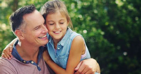 Great Fathers Raise Great Daughters An Affectionate Little Girl