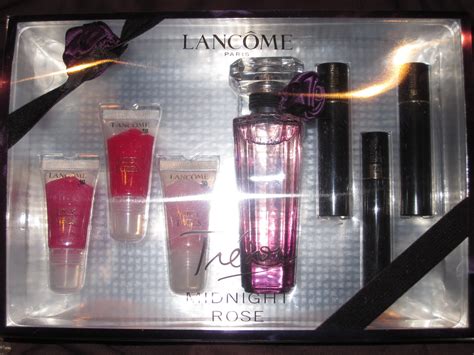 The bottle is inspired by the romantic hour, just before midnight, when magic tints the sky a violet hue. Obsessive Cosmetics Disorder: Lancome: Tresor Midnight ...
