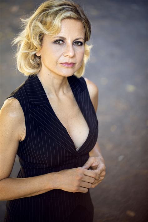 Antonella elia è sandra mondaini: Antonella Elia, bomba al GF Vip: "A Pechino Express comodi ...