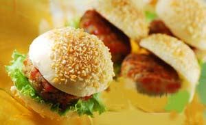 2 sendok makan tepung panir halus. Berbagai Cara Membuat Roti Burger Mini Yang Enak
