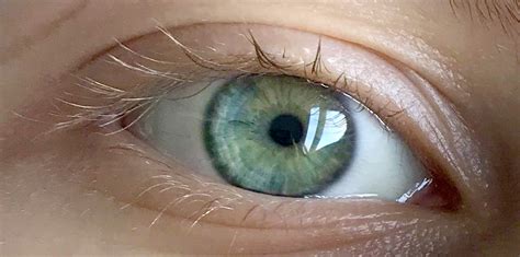 My Eye Colour Changes Bluegreengray Reyes